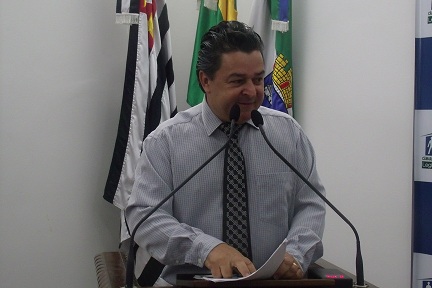 Tucão volta a pedir relatório sobre chorume no aterro
