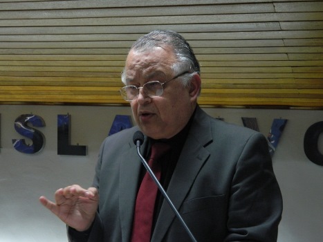 Vereador pede reunião da Frente Parlamentar pela Duplicação da SP 255