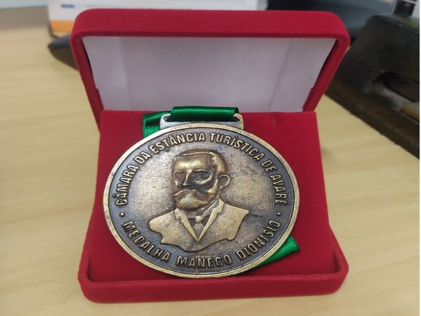 Medalha de Mérito Legislativo “Maneco Dionísio” será entregue no dia 11